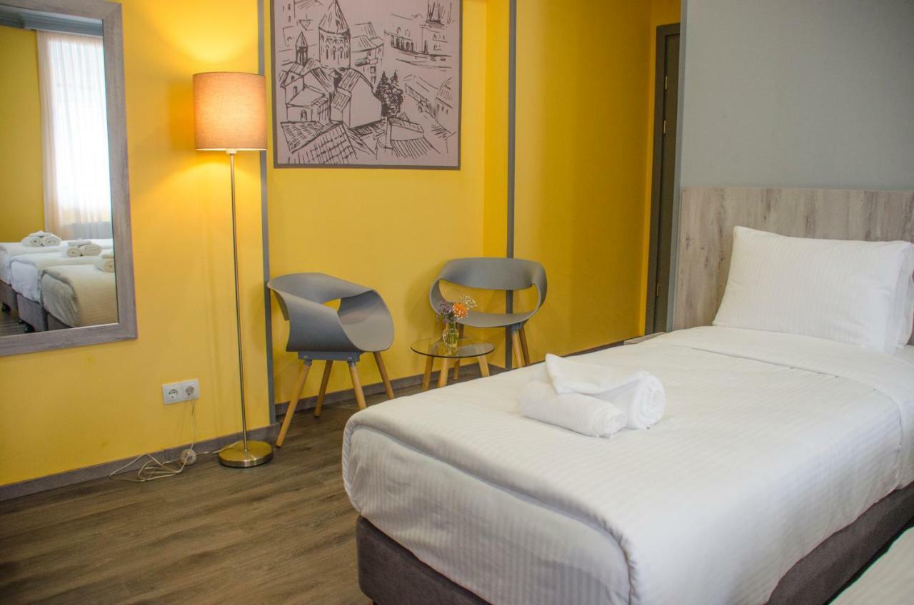 Atoneli Hotel Tbilisi Eksteriør billede