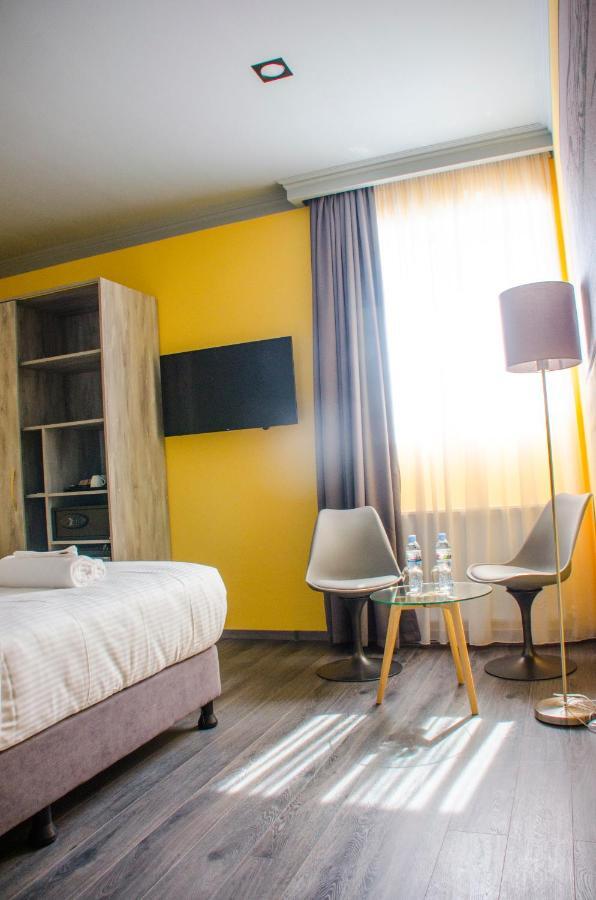 Atoneli Hotel Tbilisi Eksteriør billede